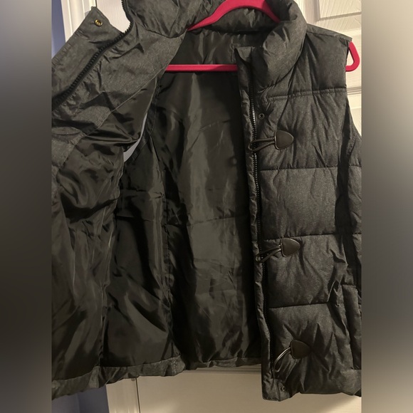 Puffer vest - Picture 7 of 8